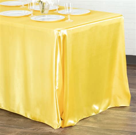 rectangular yellow tablecloth